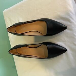 Franco Sarto Black Pointed-Toe Leather Flats